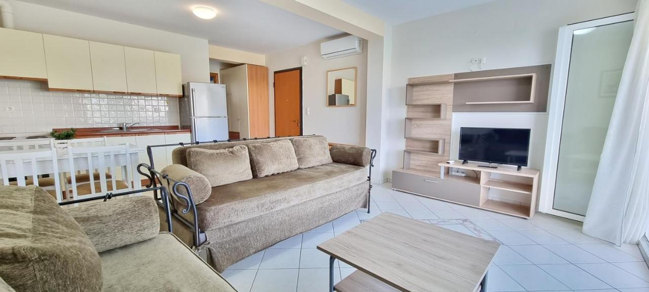 Bungalow White Apartments Polychrono Dış mekan fotoğraf
